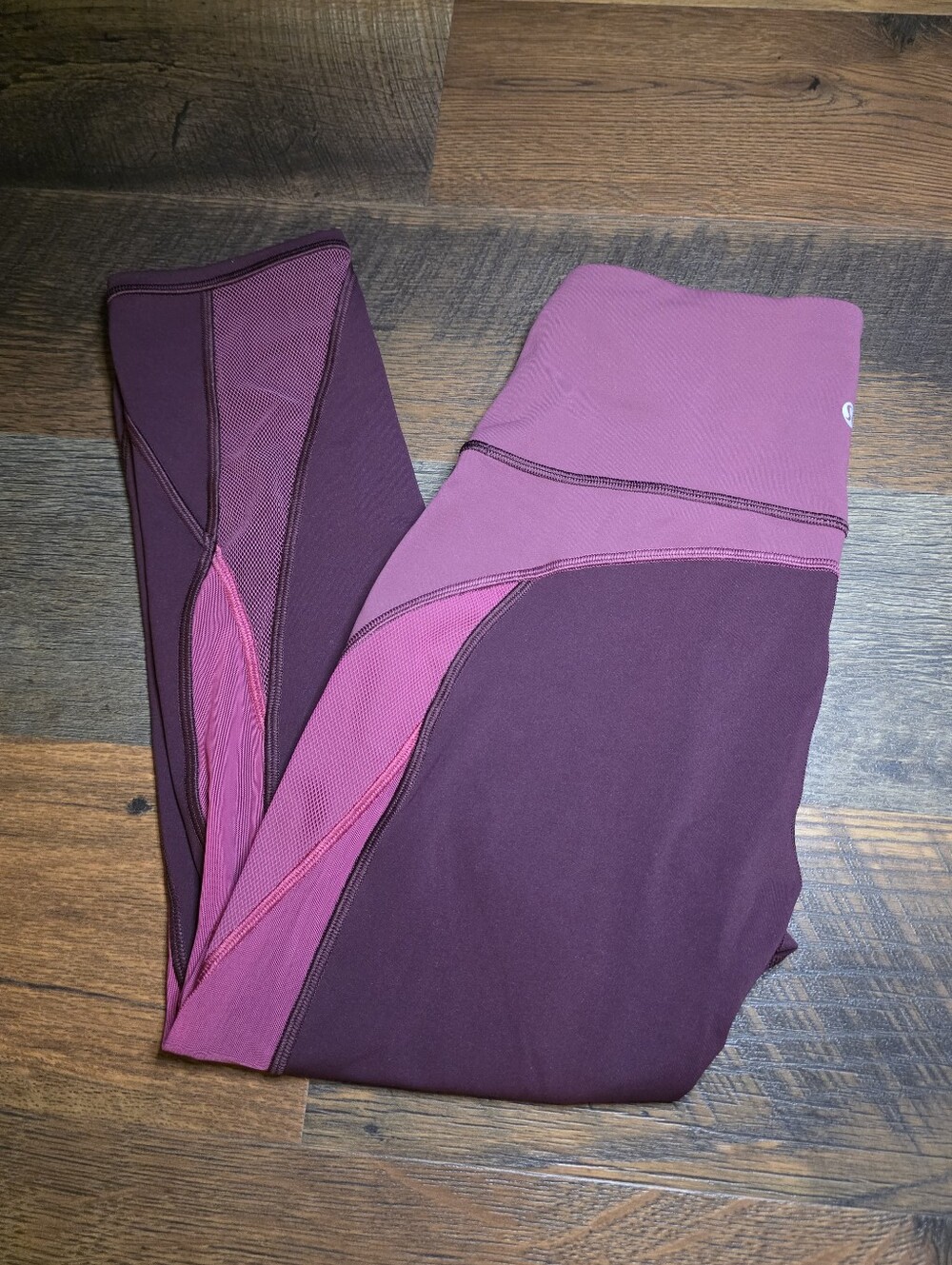 Lululemon Color Me Ombre Maroon Cropped Leggings